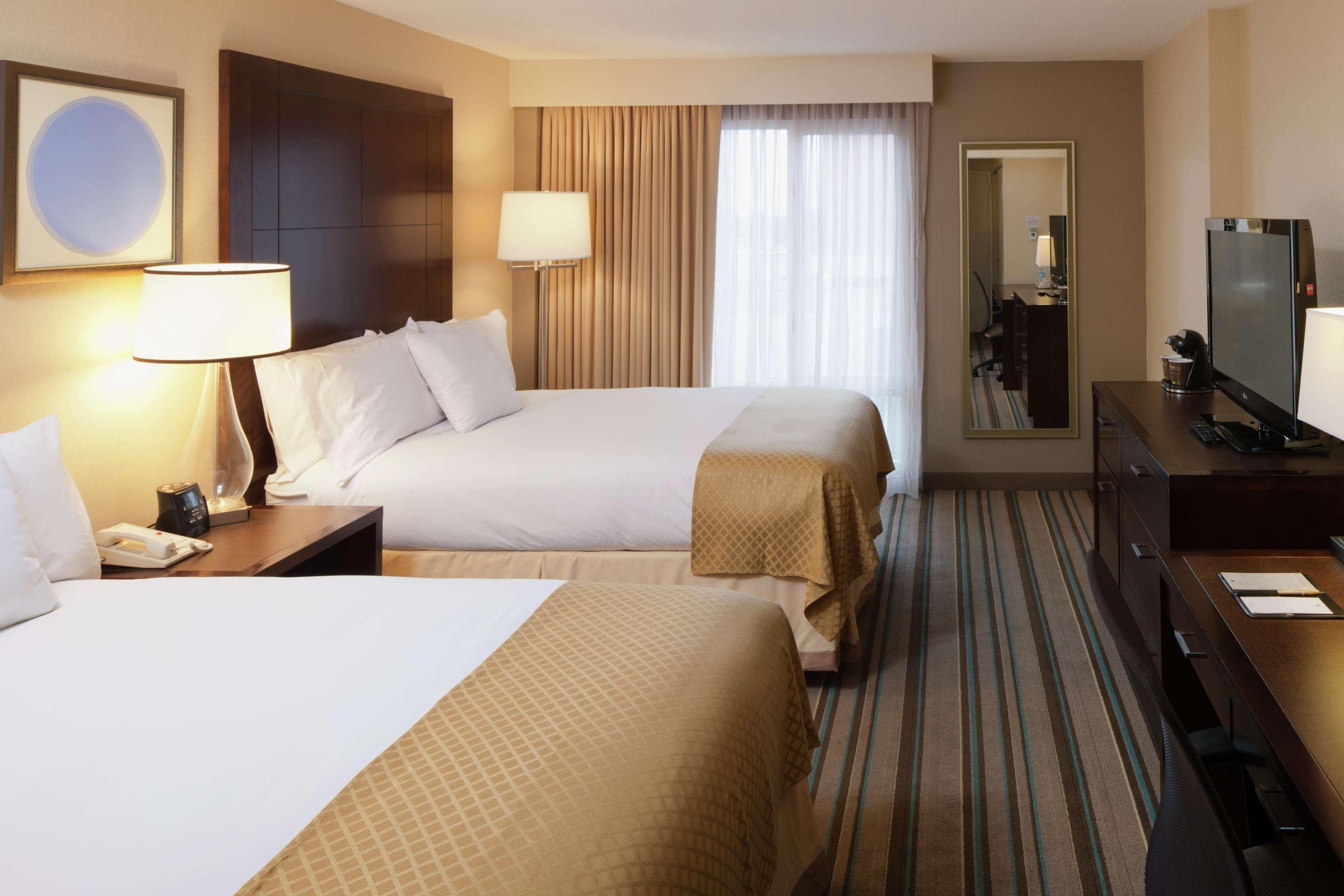 Doubletree By Hilton Hotel And Conference Center Chicago North Shore Skokie Szoba fotó