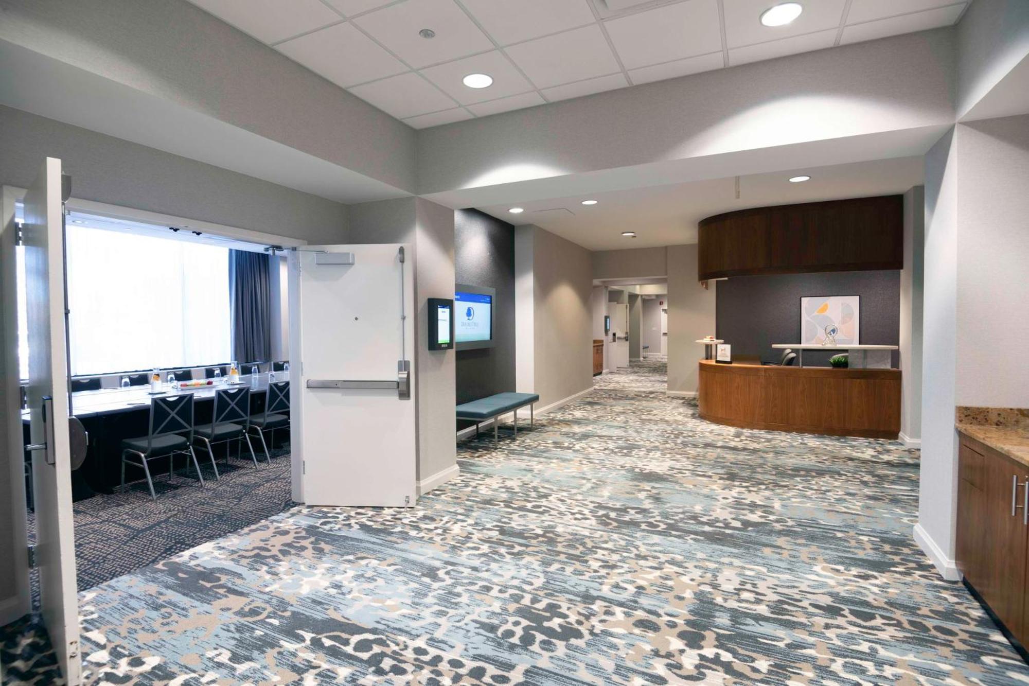Doubletree By Hilton Hotel And Conference Center Chicago North Shore Skokie Kültér fotó