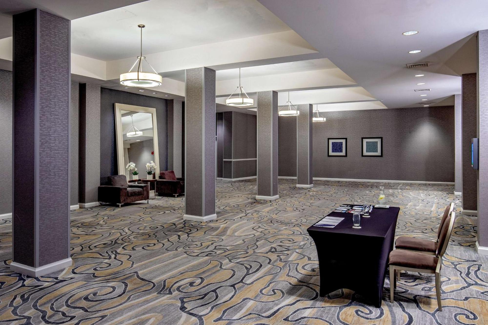 Doubletree By Hilton Hotel And Conference Center Chicago North Shore Skokie Kültér fotó
